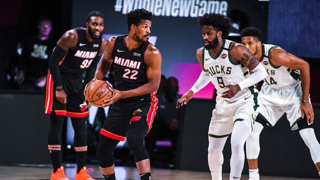  字母哥暴扣统治内线雄鹿大胜凯尔特人登榜首